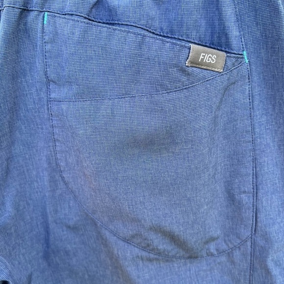 FIGS Limited Edition Scrub Set Big Sky E.A.C Lekei Scrub Top Callao Jogger XS/S - Picture 7 of 10